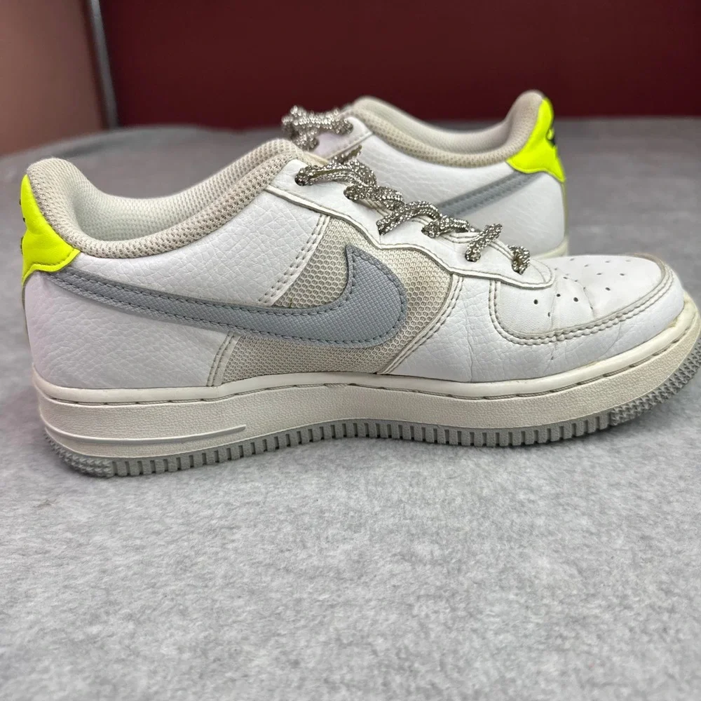 Nike Air Force 1 Low Top Kids Size 4.5Y White Wolf Grey Volt FN3875-101‎